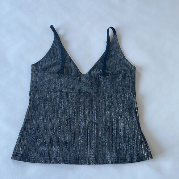 Cheryl Creations Silver Metallic Fitted Camisole - Picture 3 of 5
